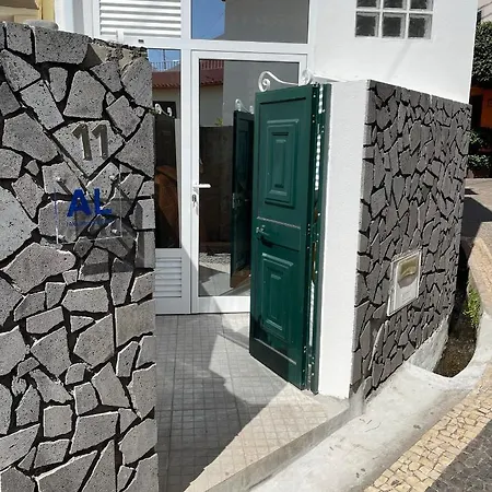 Cosy 2 Bedroom In The Heart Of *