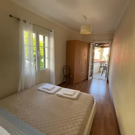 Cosy 2 Bedroom In The Heart Of جارديم دو مار